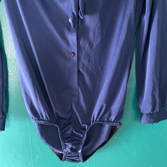 Vintage ruffle high neck  bodysuit - Picture 4 of 6